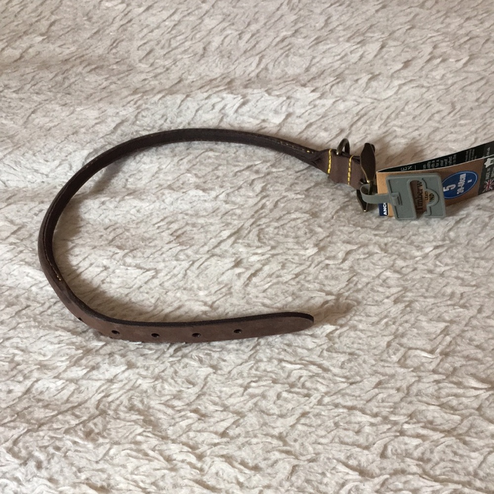 Timberwolf Brown Leather Round Dog Collar